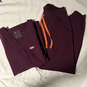 FIGS Maroon Scrub Set